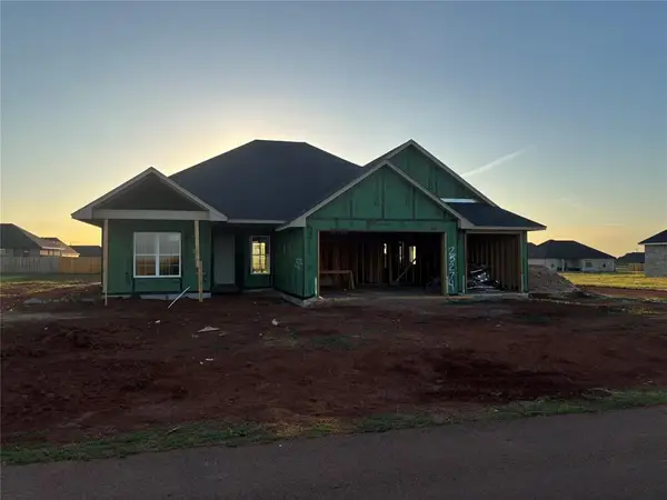 25274 Scarlett Street, Cashion, OK 73016