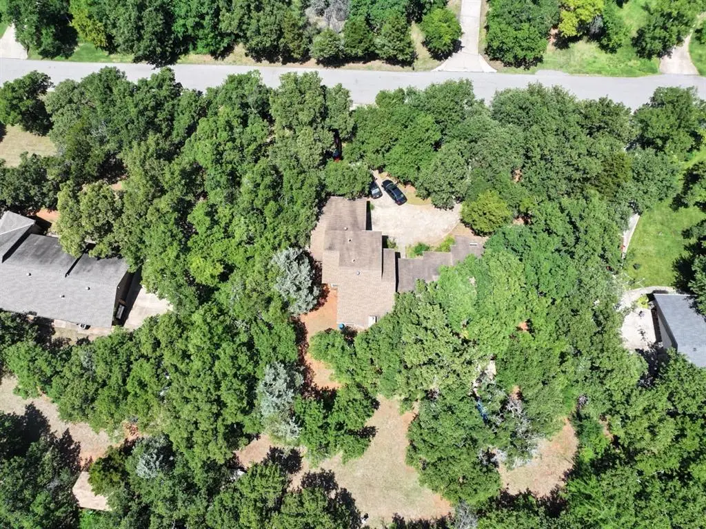 604 Dripping Springs Drive, Edmond, OK 73034 - #1