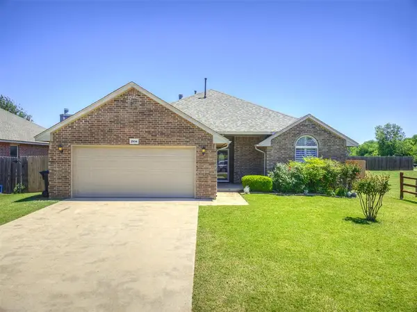 2504 Rookhaven Lane, Yukon, OK 73099
