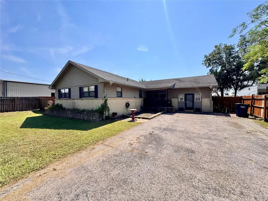 1227 Van Drive, Seminole, OK 74868 - #2