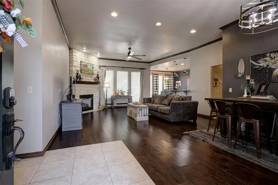 106 Southpointe Avenue, Tuttle, OK 73089 - #3