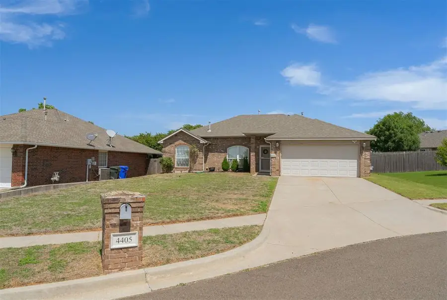 4405 Spotted Owl Circle, Norman, OK 73072 - #3