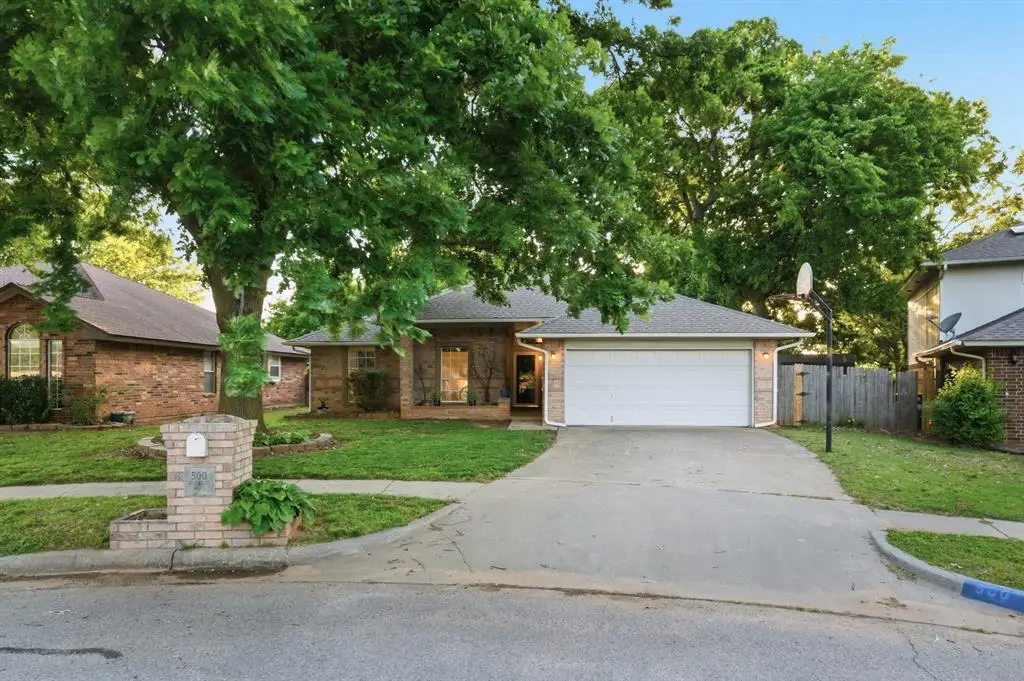 500 Gyrfalcon Drive, Norman, OK 73072 - #1