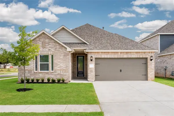 3128 Adelyn Terrace, Yukon, OK 73099