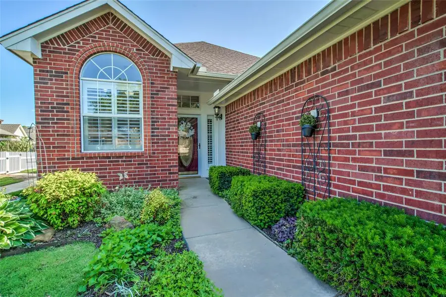 912 Heather Glen Terrace, Norman, OK 73072 - #2