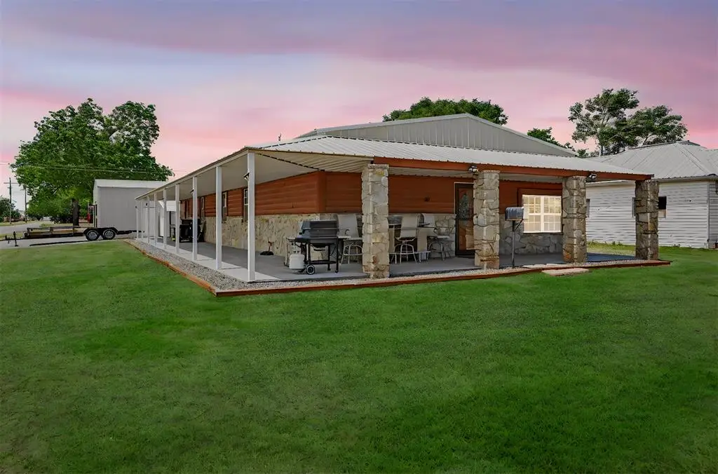 429 S Bailey Street, Hobart, OK 73651 - #1