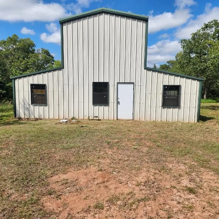 16085 N County Road 3040, Lindsay, OK 73052 - #1