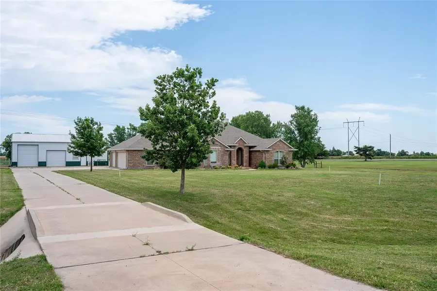 2858 Fields Road, El Reno, OK 73036 - #2