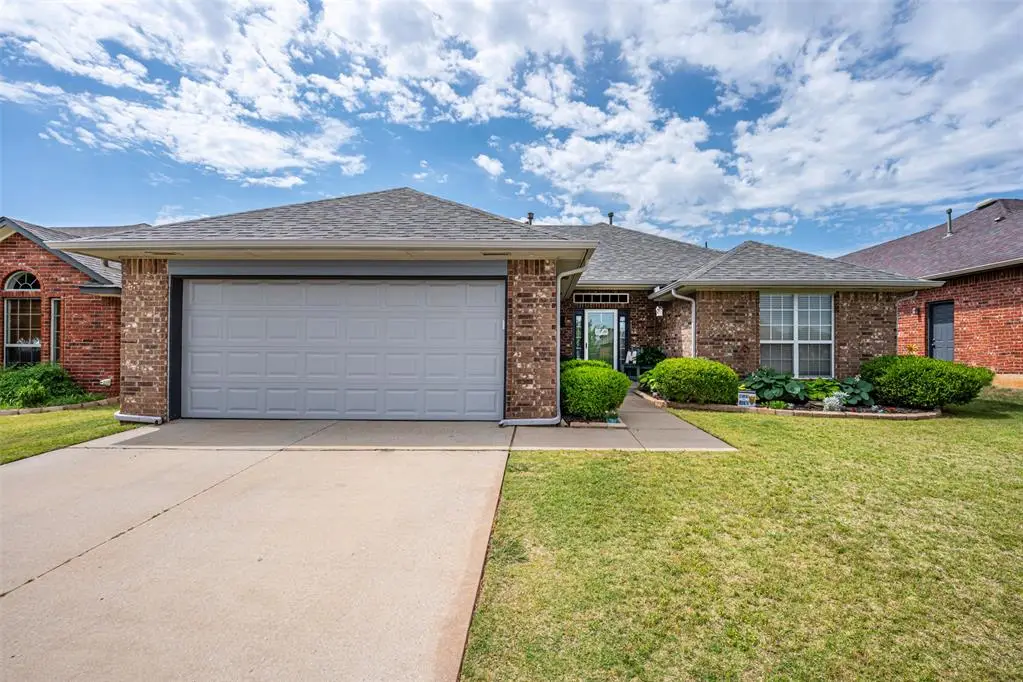 1640 SW 31st Terrace, Moore, OK 73160 - #1