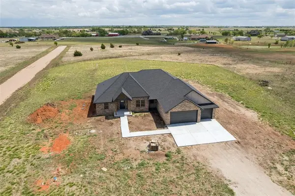 30185 Cashion Acres Road, Cashion, OK 73016