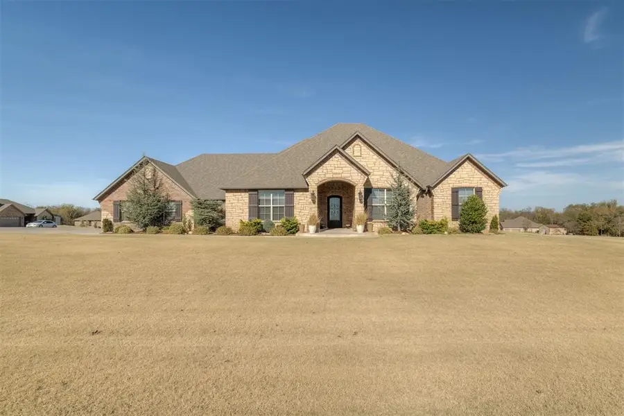 1314 Glenwood Drive, Tuttle, OK 73089 - #2