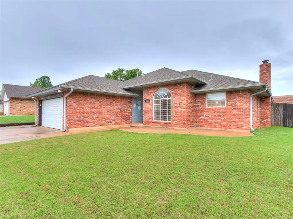 1653 NE 9th Street, Moore, OK 73160 - #1