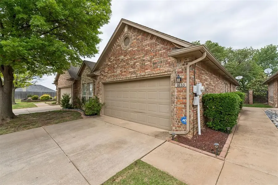 1633 Laurel Place, Edmond, OK 73003 - #3