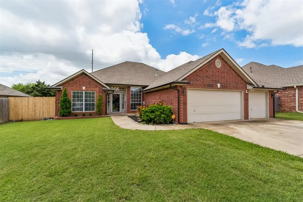 320 Paxton Court, Norman, OK 73069 - #1