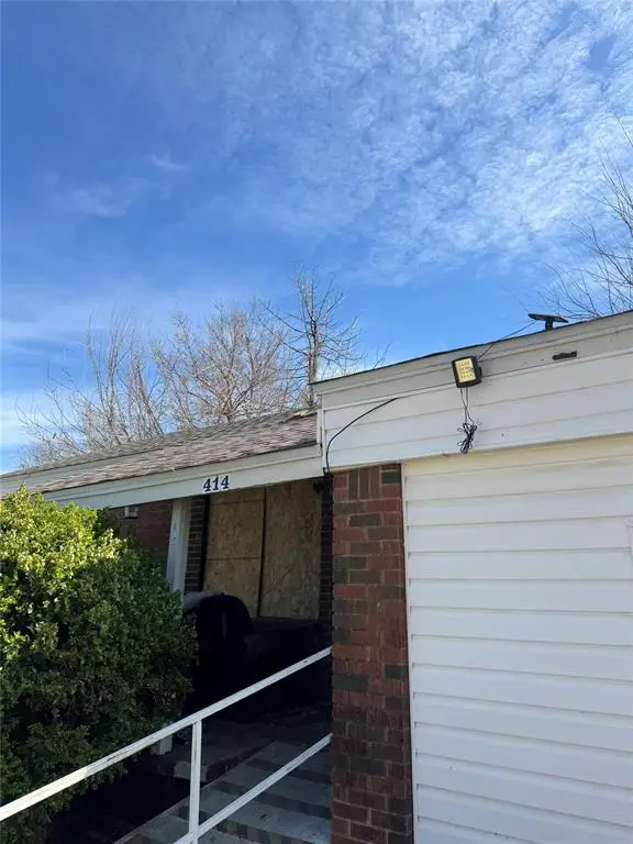 414 E Northrup Drive, Midwest City, OK 73110