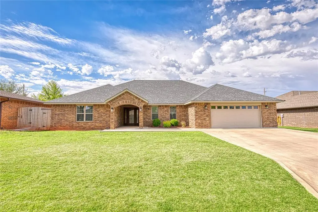 148 E Bonita Drive, Elk City, OK 73644 - #1