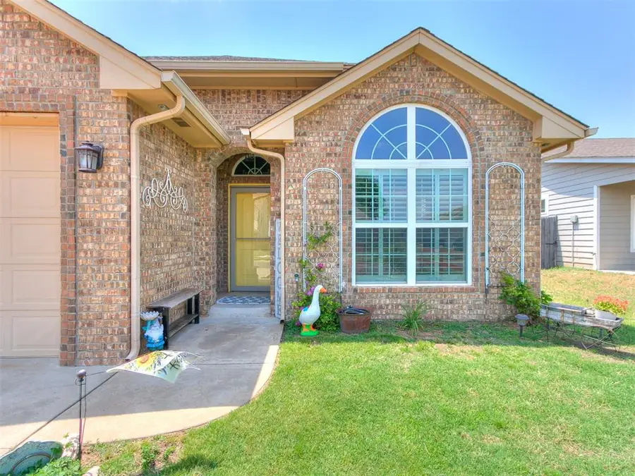 1613 Ginger Avenue, Moore, OK 73160 - #3