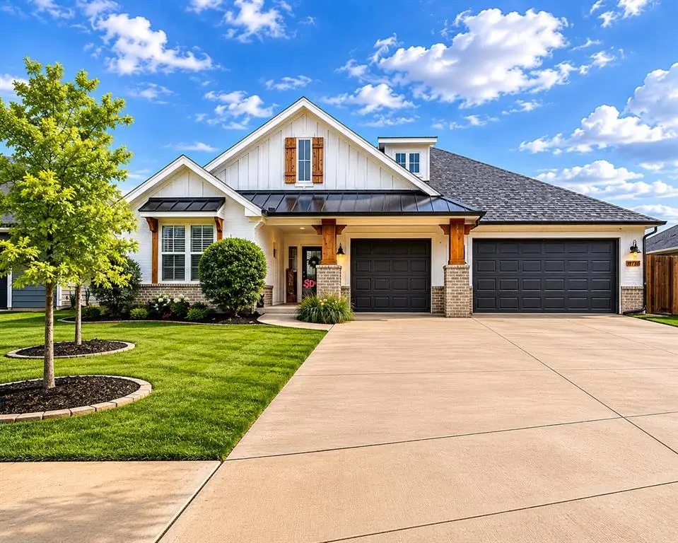 3755 Black Mesa Road, Norman, OK 73071 - #1