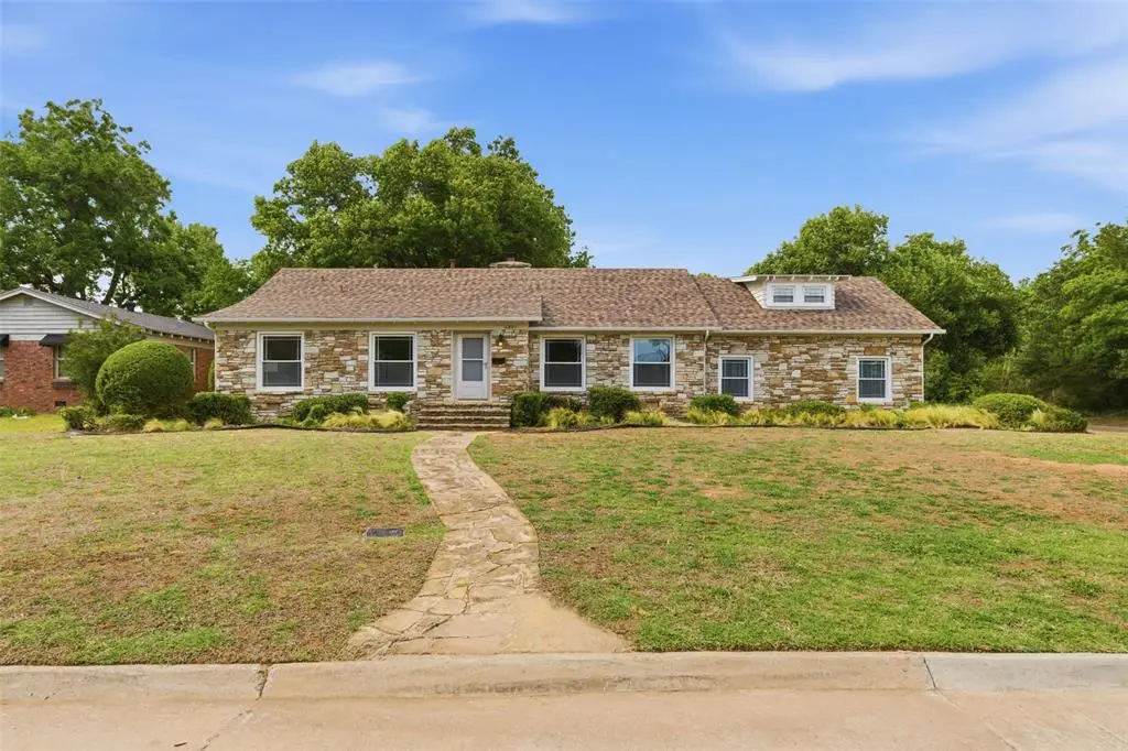 2801 Clermont Place, Oklahoma City, OK 73116 - #1