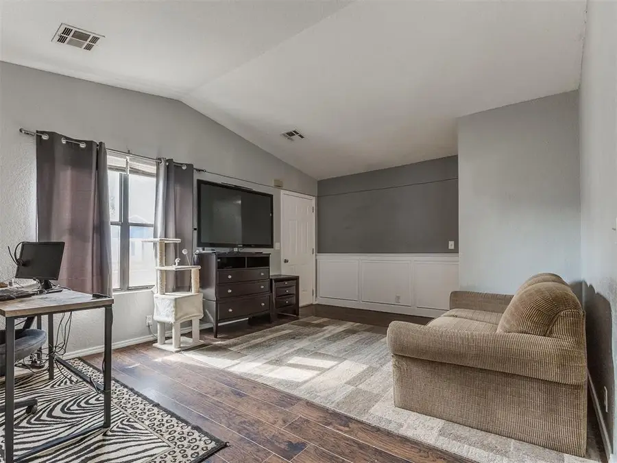432 Dauphin Avenue, Edmond, OK 73034 - #3