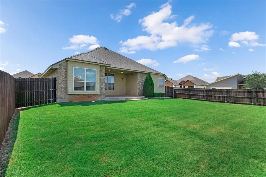 15932 Capri Lane, Edmond, OK 73013 - #2