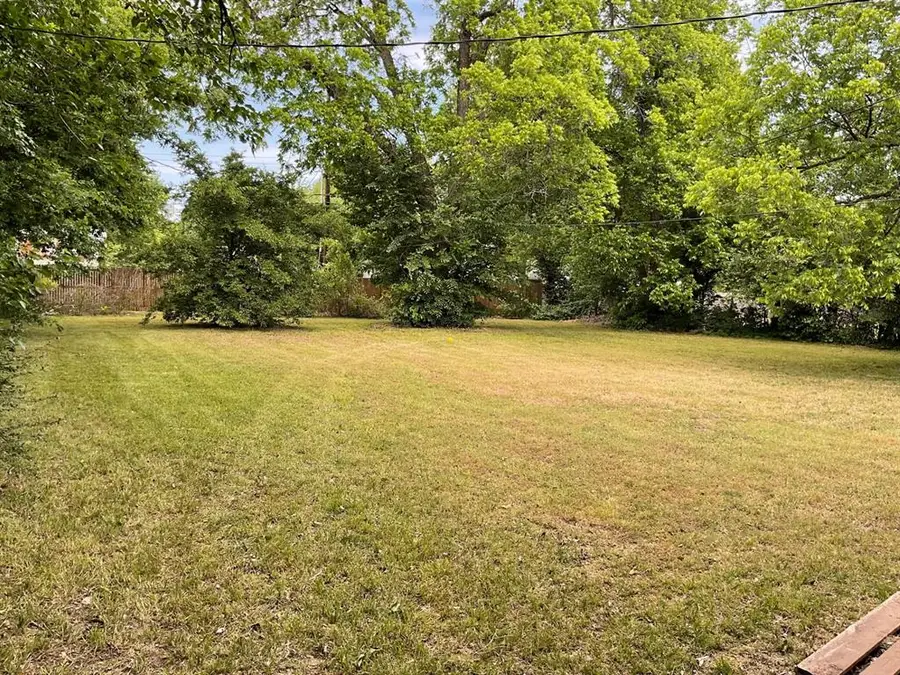 4701 N Macarthur Boulevard, Warr Acres, OK 73122 - #2