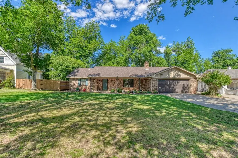 1224 S 8th Avenue, Chickasha, OK 73018 - #2