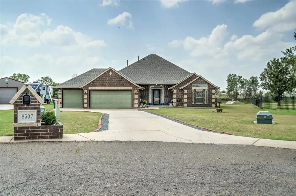 8507 Hudson Lane, Piedmont, OK 73078 - #1