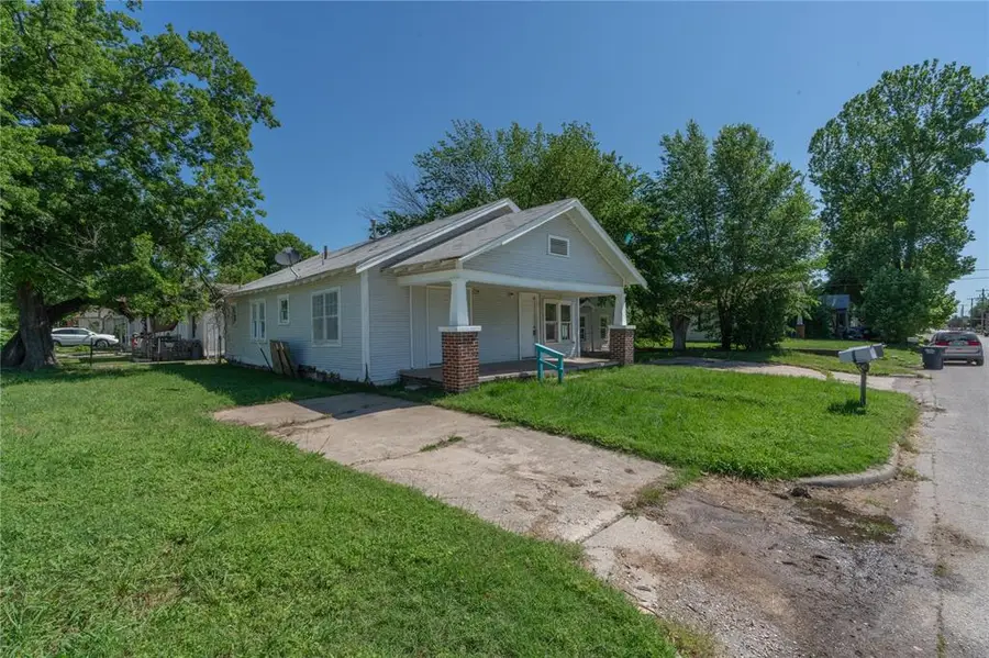 820 W Highland Street, Shawnee, OK 74801 - #2