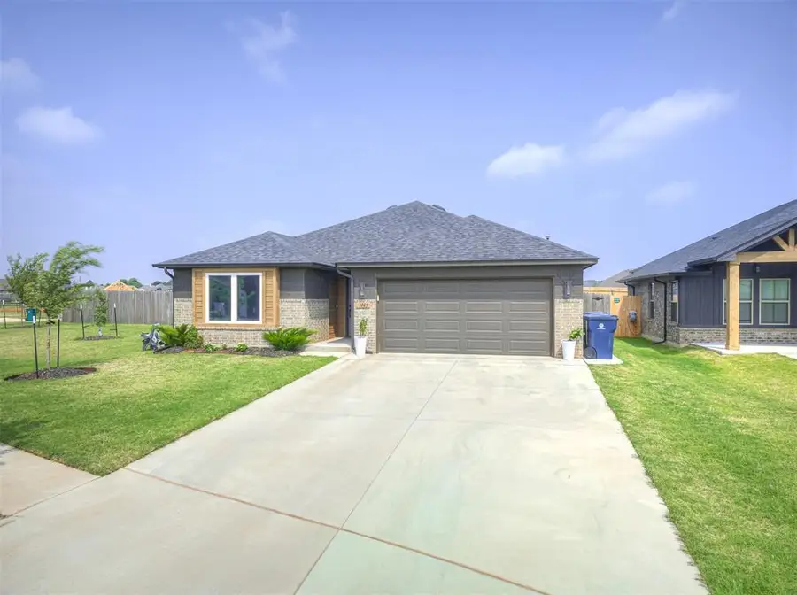 3205 Piney River Drive, Yukon, OK 73099 - #2
