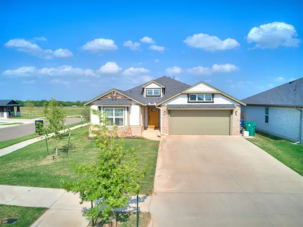 13316 Mesquite Trail, Yukon, OK 73099