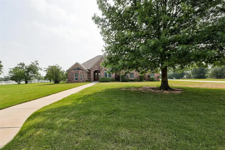 68 Stonegate Drive, Choctaw, OK 73020 - #2