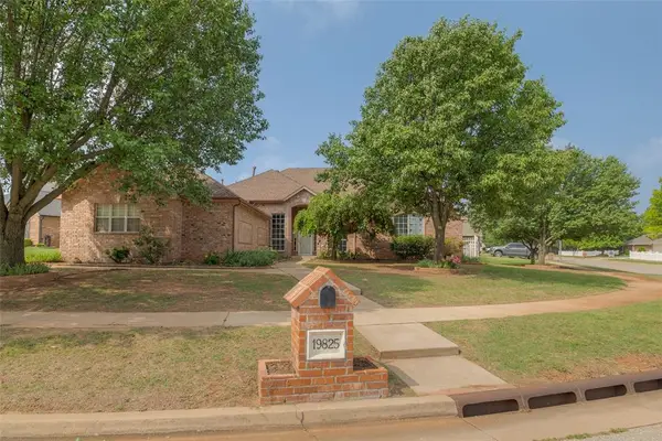 19825 Corral Place, Edmond, OK 73012