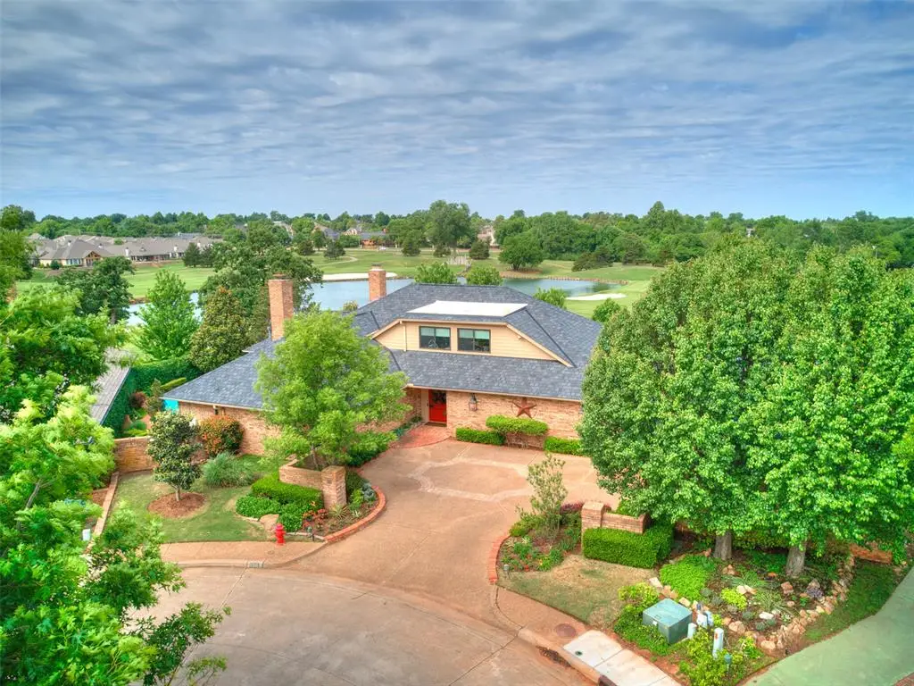 650 E Oak Place, Edmond, OK 73025 - #1