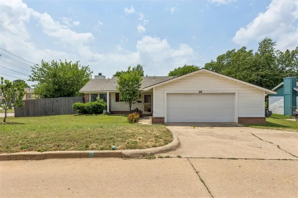 830 Douglas Drive, Norman, OK 73069 - #1
