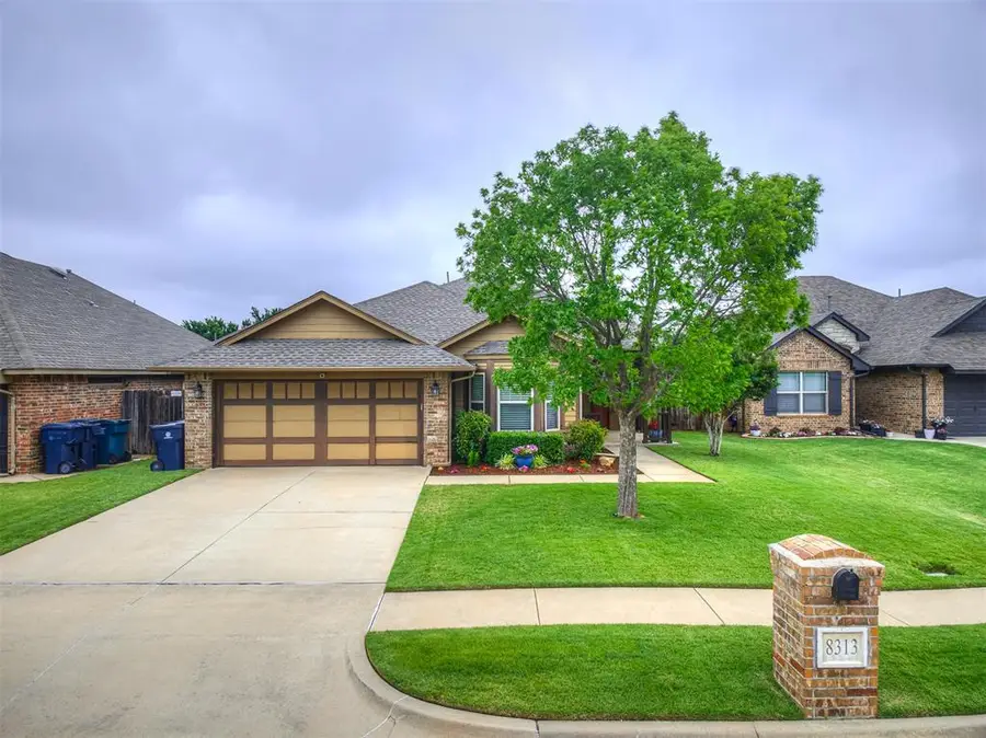 8313 NW 141st Circle, Oklahoma City, OK 73142 - #2