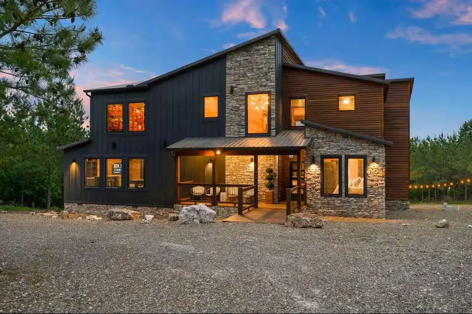 1808 Pine Hills Road, Broken Bow, OK 74728 - #1