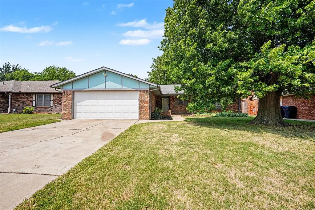 8921 E Rambling Drives, Oklahoma City, OK 73132 - #1