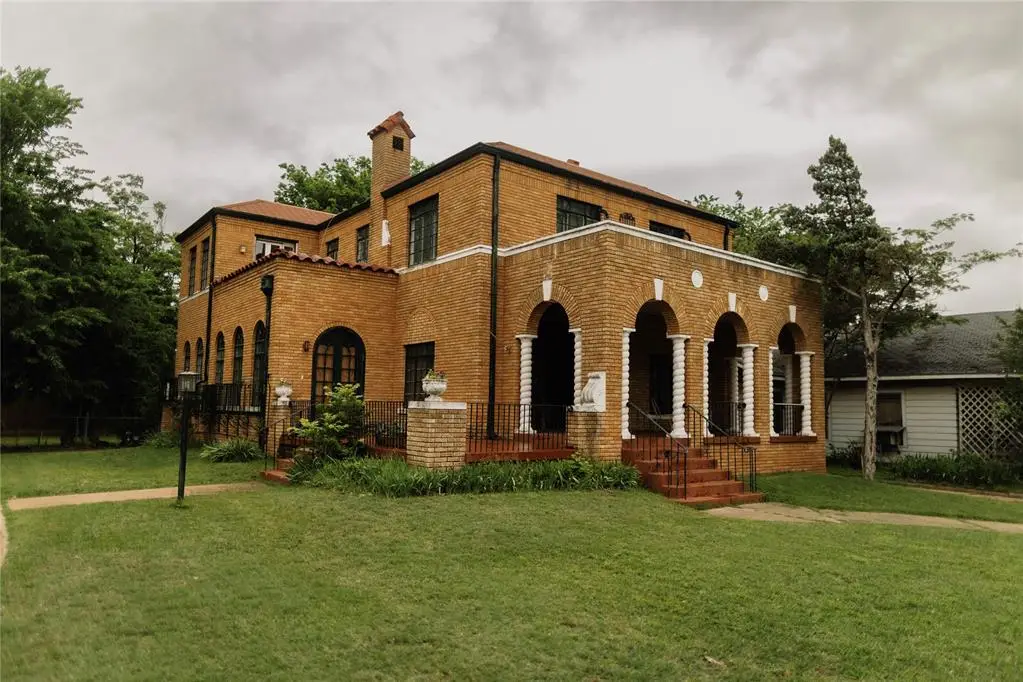1224 W Minnesota Avenue, Chickasha, OK 73018 - #1
