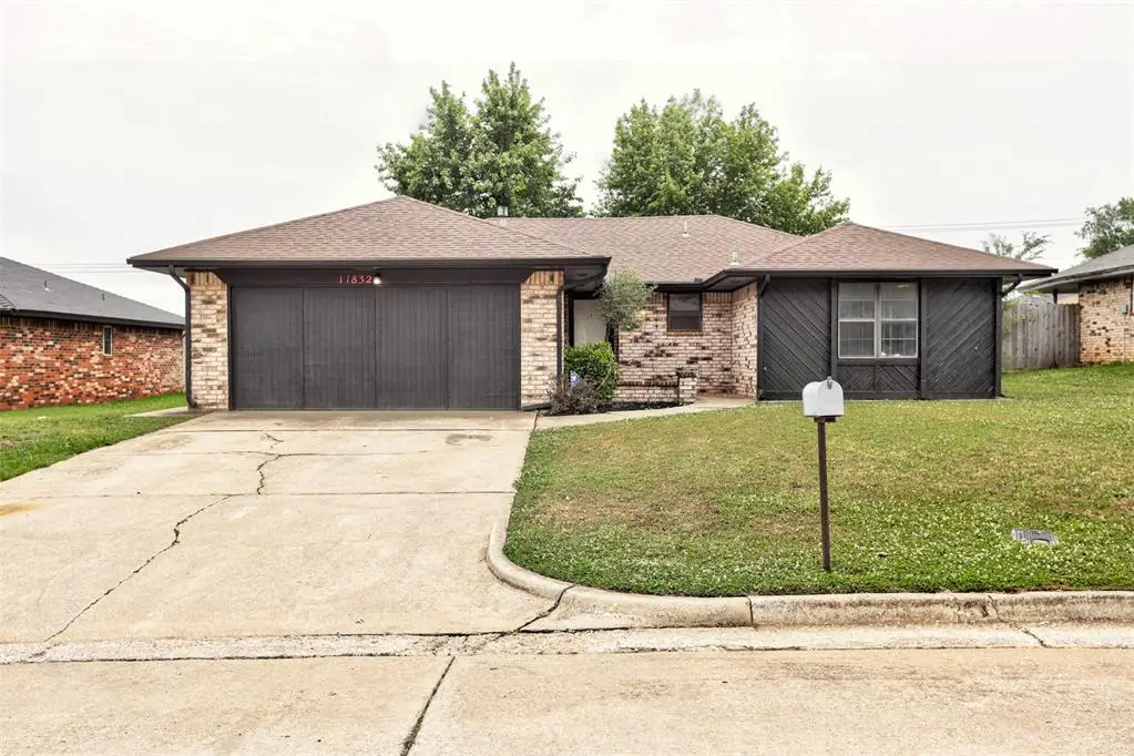 11832 Sagamore Drive, Yukon, OK 73099 - #1