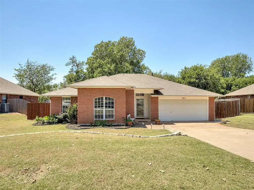 701 S Greengate Drive, Yukon, OK 73099 - #1
