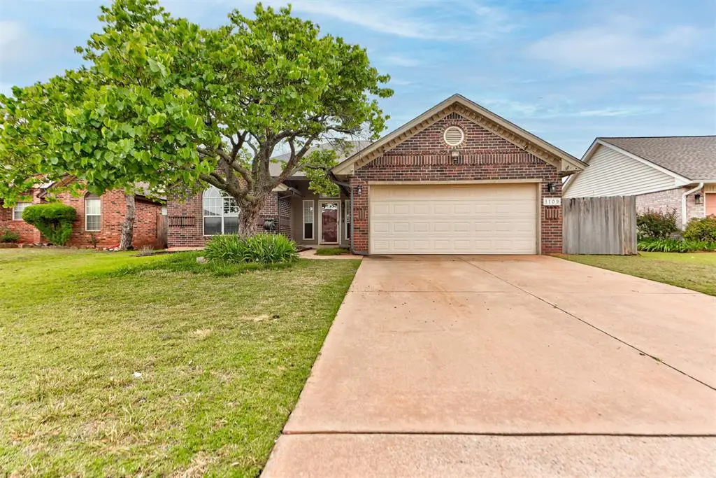 1109 NE 25th Street, Moore, OK 73160 - #1