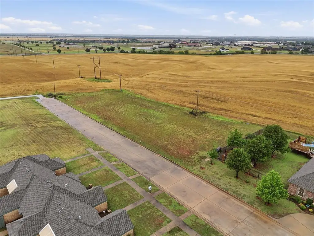 310 W Mitchell Drive, Kingfisher, OK 73750n - #1
