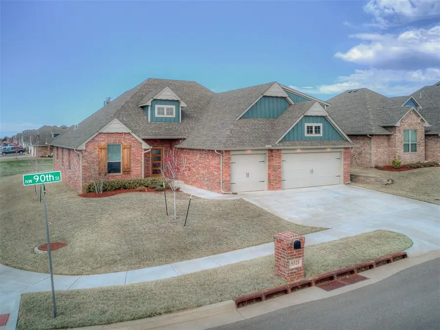 9321 NW 90th Street, Yukon, OK 73099 - #2