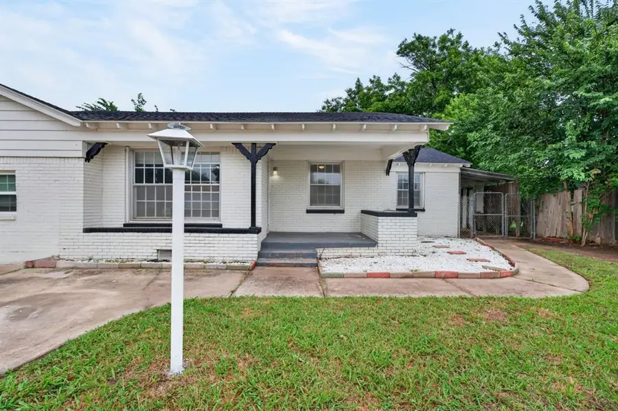 3208 N Roff Avenue, Oklahoma City, OK 73112 - #3