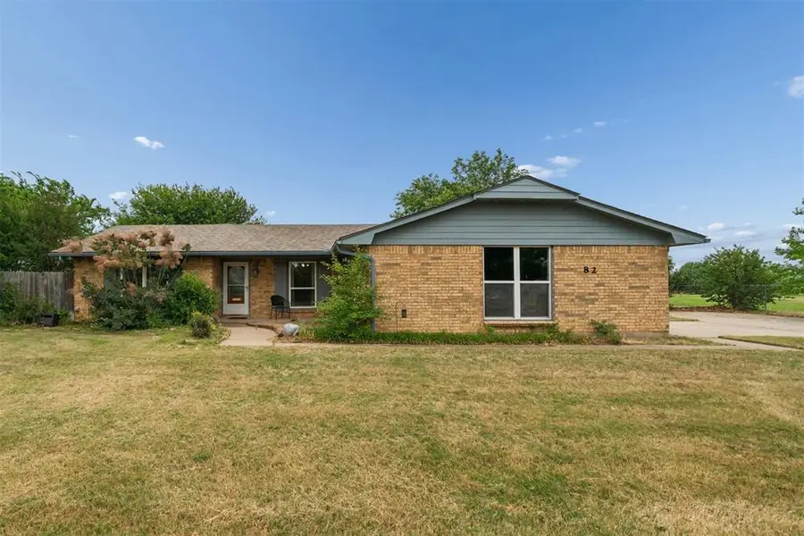82 E Meadowlark Road, Lawton, OK 73507 - #2