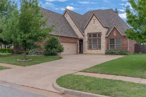 6013 NW 162nd Street, Edmond, OK 73013
