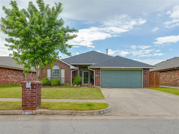 Address Withheld By Seller, Moore, OK 73160