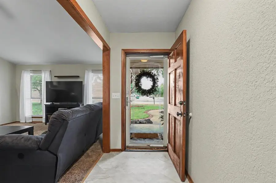 2213 Tracys Terrace, Edmond, OK 73013 - #3