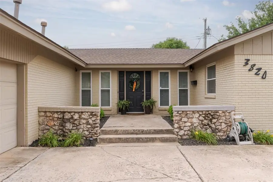 3820 NW 68th Street, Oklahoma City, OK 73116 - #2